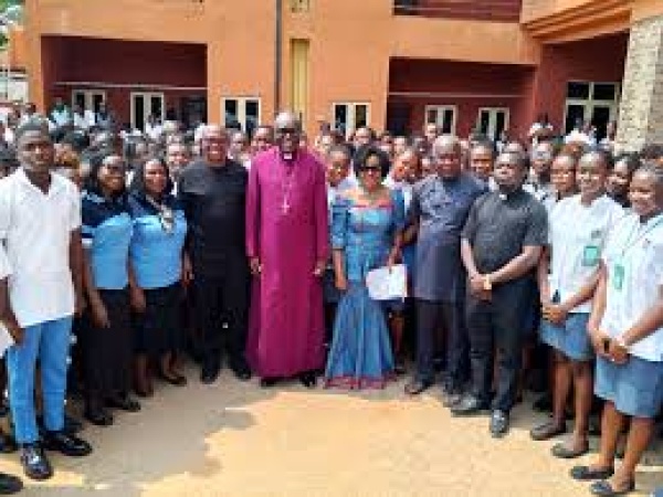 Peter Obi donates ₦15m to ADON health college, vocational academy in Anambra, cites Government failures