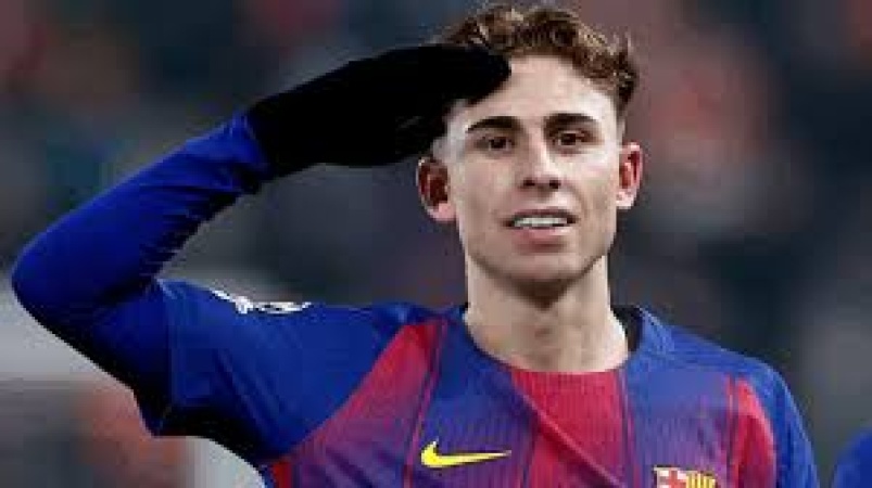 Lopez double helps Barcelona defeat Slavia Prague