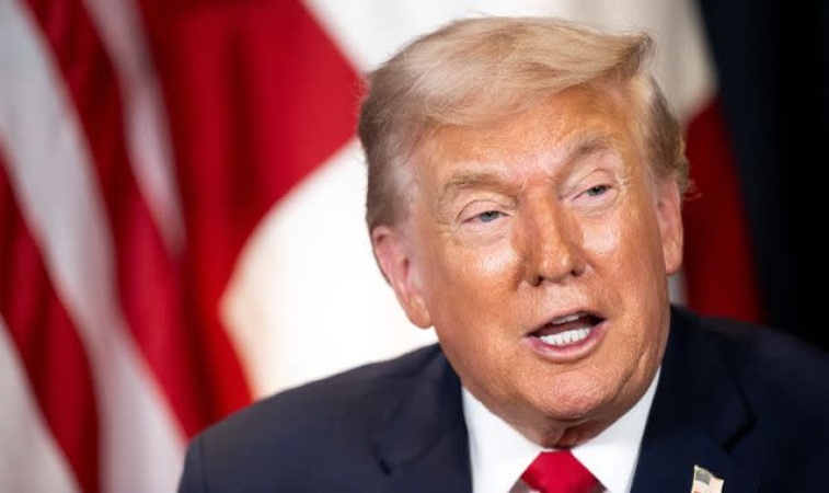 Trump sues JPMorgan for $5bn over account closure after Capitol riot