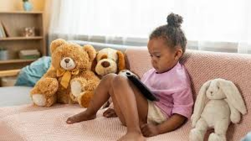 Teachers lament as kids now swipe, tap books like phones