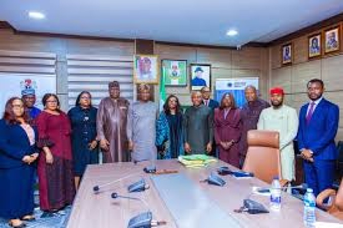 FG signs concession agreement for Enugu International Airport