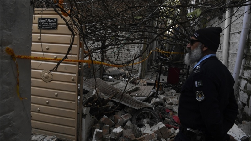 5 killed in explosion at wedding ceremony in northwest Pakistan