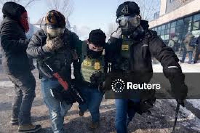 Man shot during immigration crackdown in US confirmed dead