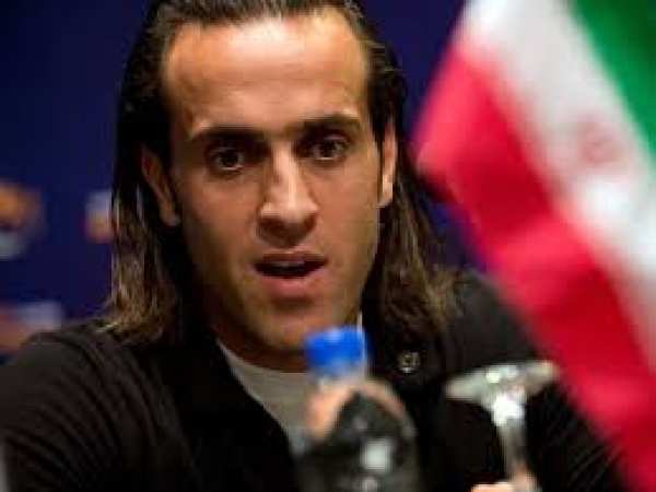 Iran football great Ali Karimi leads call for Infantino to speak up on protest deaths