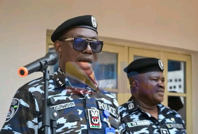 Police vow to enforce order in Anambra market