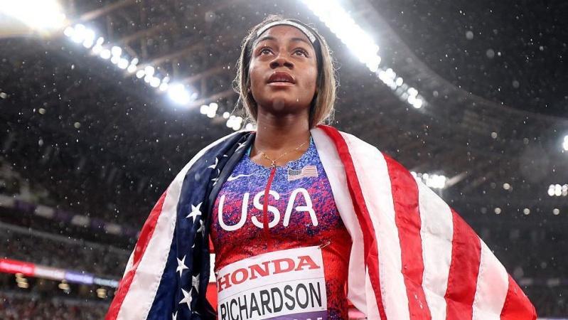 Olympic champion Richardson arrested for 'driving 104mph'