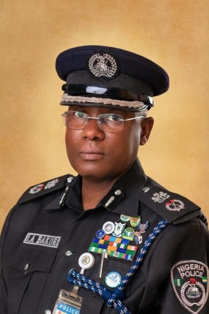 Police nab 10 thugs for alleged armed robbery in Kano