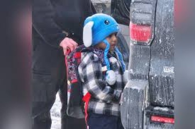 US judge orders release of five-year-old and father from ICE detention