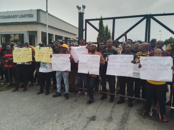 Port Harcourt, Warri refineries’ workers protest unpaid salaries