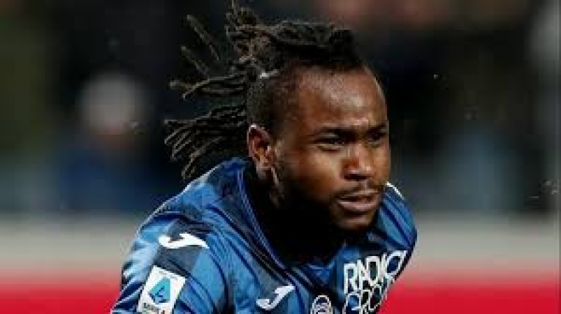 Charlton Athletic dealt fatal transfer blow by Norwich City but eye Ademola Lookman windfall - round-up