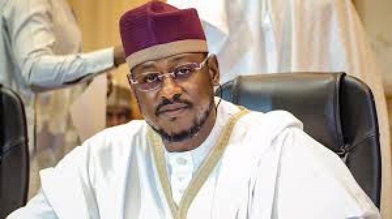 Katsina to recruit 2,000 medical personnel, 2,000 teachers