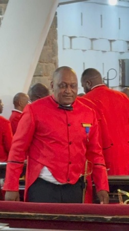 BREAKING: Gunmen go wild in Chinua Achebe’s home town, kill President General, another victim 