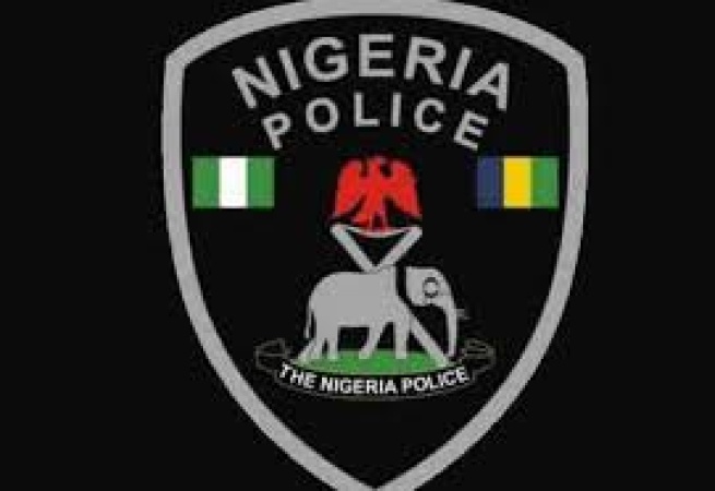 Police detain 4 suspects, recover trailer load of vandalised  parts in Enugu bridge
