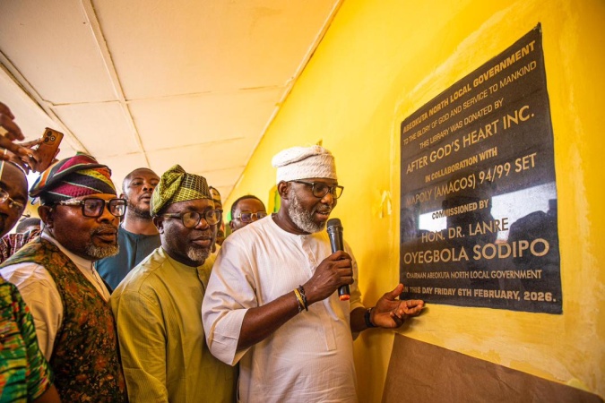  AGH, AMACOS 94/99 Alumni partner to boost learning with solar-powered library in Abeokuta North