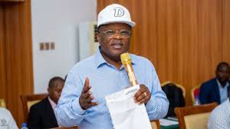 Umahi raises alarm over widespread vandalism of critical infrastructure