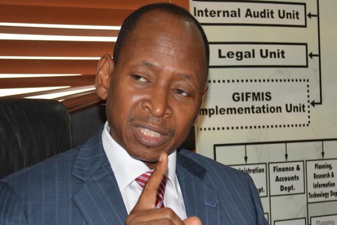 Alleged N109bn fraud: Ex -AGF disowns lawyer in court