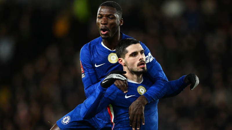 Neto hat-trick helps Chelsea beat Hull to reach fifth round