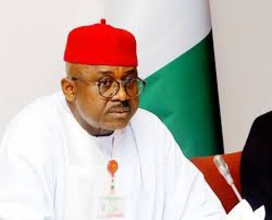 Senator seeks 16-year single term for president