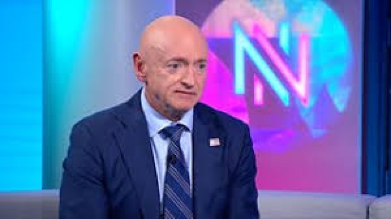 US Senator Mark Kelly tells BBC he will 'seriously consider' White House run