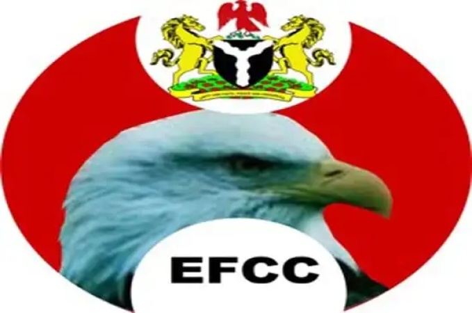 EFCC arrests three over suspected naira mutilation_