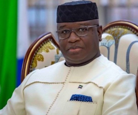 Sierra Leone President Bestows National Awards on Two Nigerian Generals, Four Others