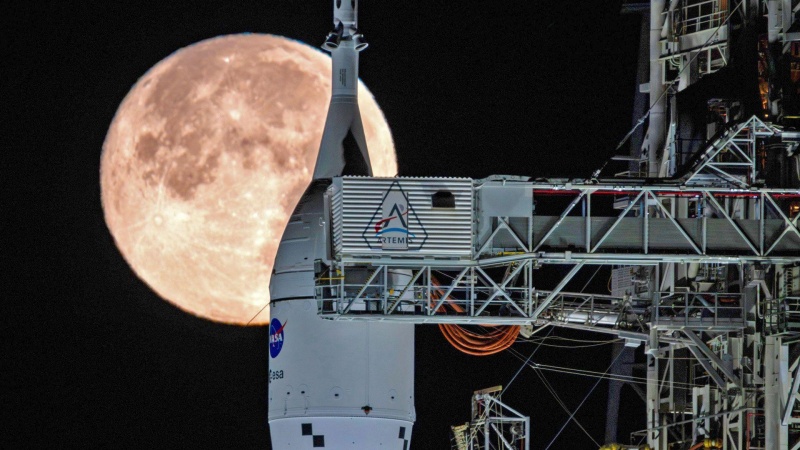 Nasa targets early March to send humans back around the Moon
