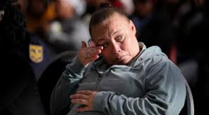 Mother, daughter sentenced to prison for stealing litres of oil