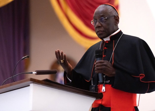 Cardinals Müller, Sarah urge SSPX to submit to papal authority