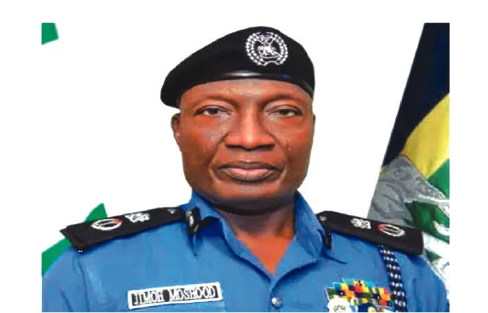 Policemen knock down pregnant woman during raid in Lagos