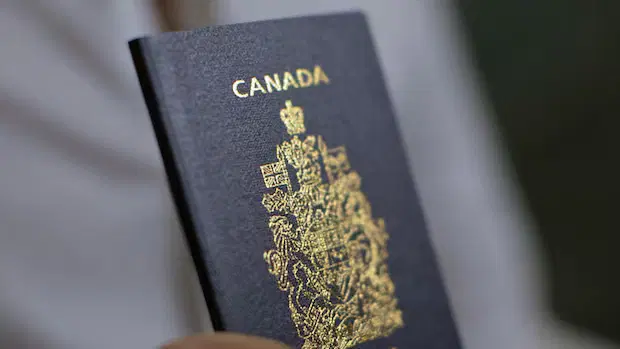 10 countries that can hold dual citizenship with Canada