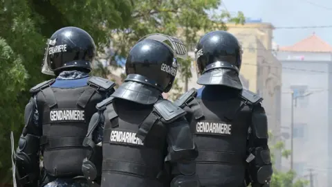 Senegal arrests 14 members of alleged paedophile gang linked to France