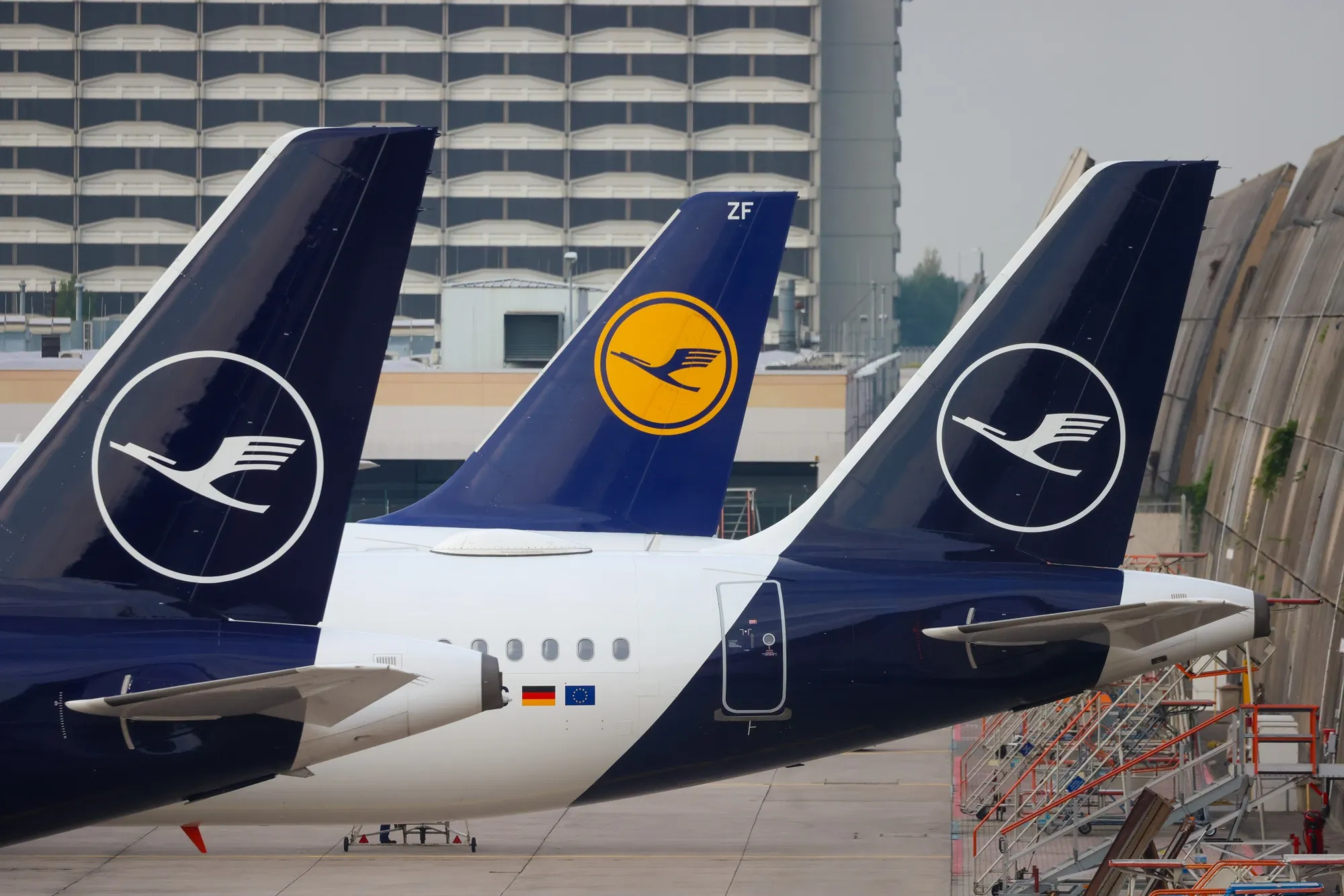 Lufthansa pilots to stage 2-day strike