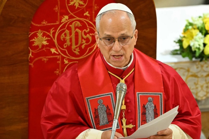 Pope accepts resignation of US bishop charged with embezzlement of church fund