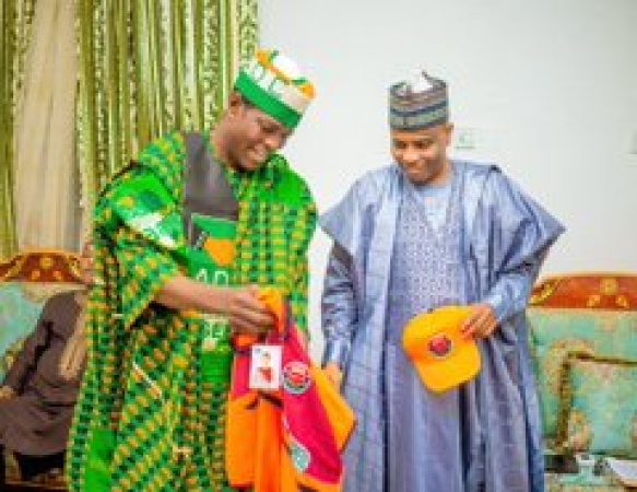 Tambuwal dumps PDP, announces defection to ADC