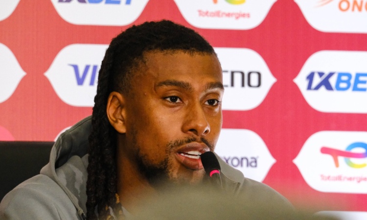 ‘You book your own flight’ – Iwobi on Nigeria, England national team experience