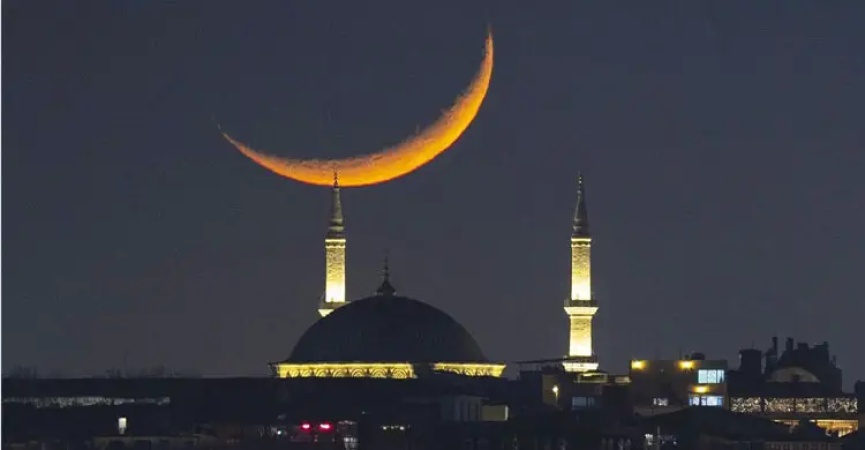 Saudi Arabia observes Shawwal moon as astronomers say sighting impossible