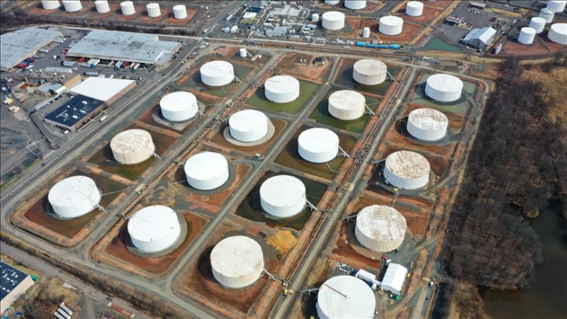 Brent crude pulls back below $100 per barrel after surging to $119 amid sharp volatility