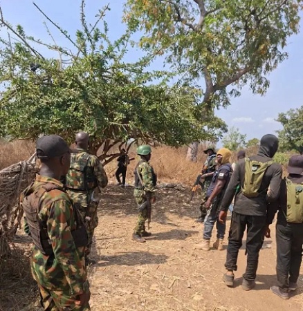 Army nabs 53 suspected criminals, extremists in Plateau
