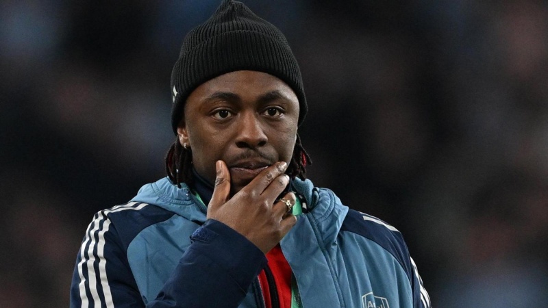 Arsenal's Eze could be out for month with injury