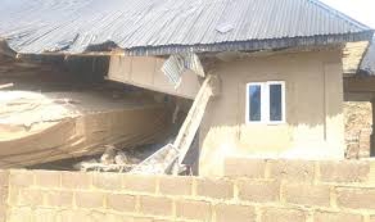 Truck rams into residential building, kills 300-level varsity student