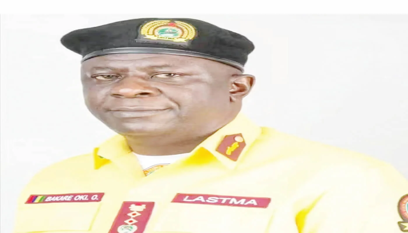 Truck crushes Lagos woman after falling off vehicle