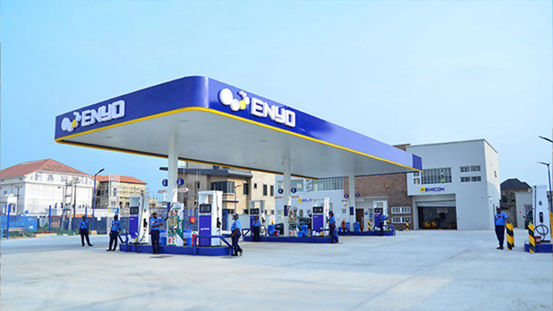 Nigerians bemoan rising transport cost as crude price surge above $100pb