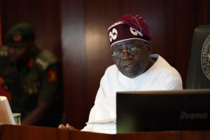 Tinubu meets security chiefs over Plateau killings, invites Gov. Mutfwang