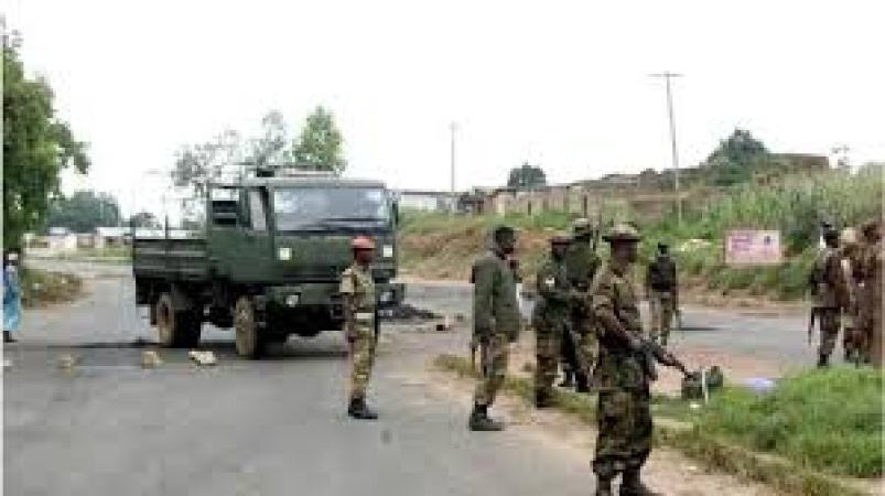 Plateau Killings: Army conducts stop-and-search in Jos 