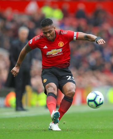 Man Utd legend Antonio Valencia, 40, comes out of retirement after five years to sign for English club