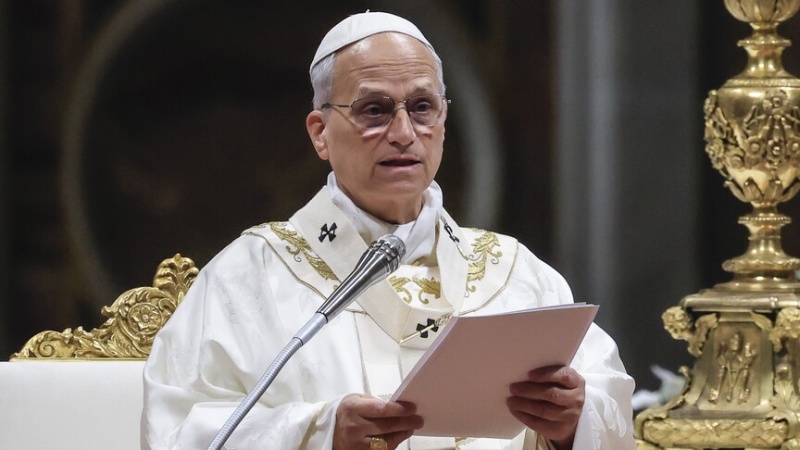 Pope Leo welcomes Middle East ceasefire, urges dialogue