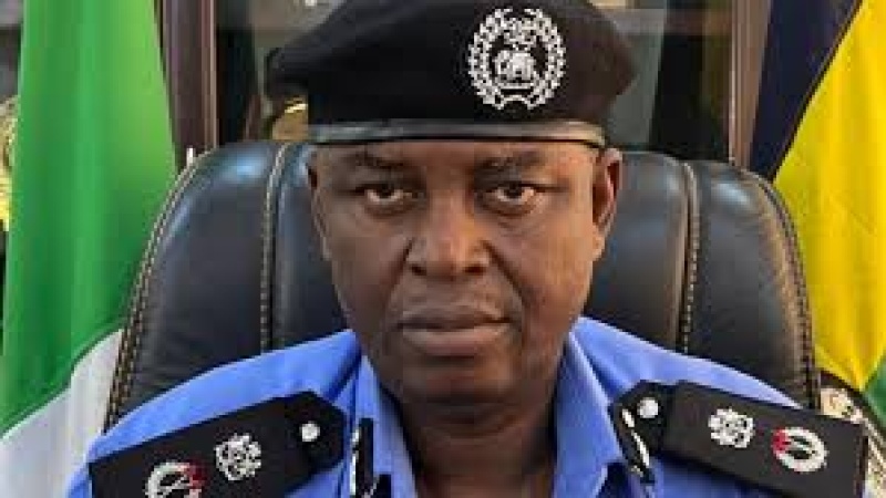 Top police officers meet Kaduna monarchs over insecurity