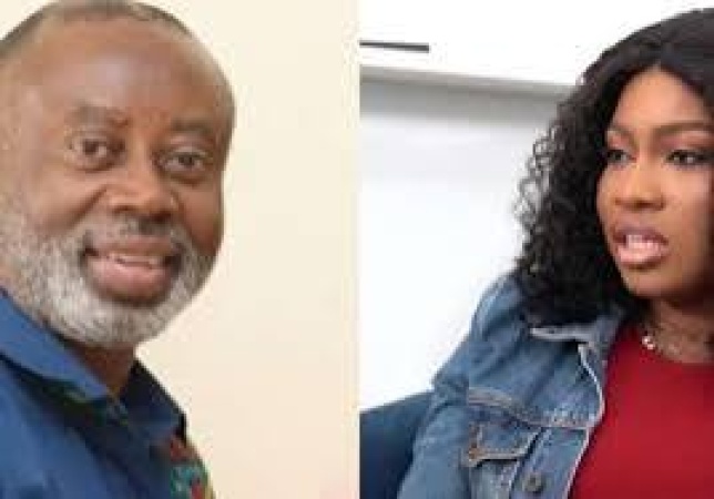 Conscientization and Society: CMA as critique of the present and vision of the future