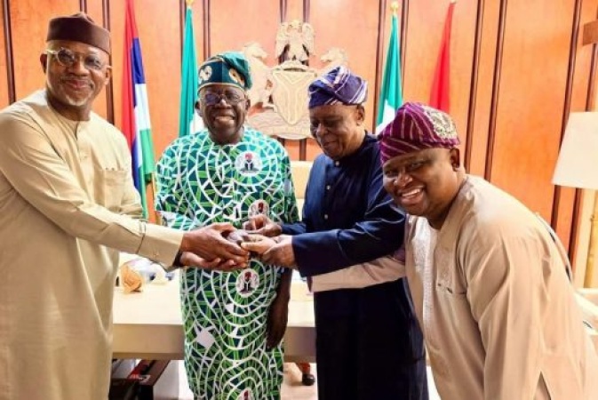 Abiodun, Osoba present Yayi to Tinubu as Ogun APC’s guber candidate