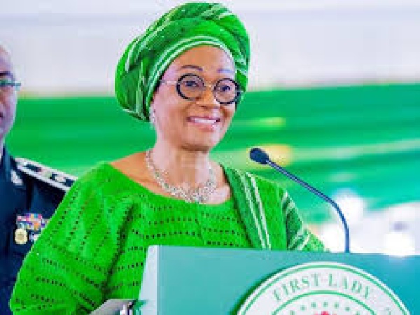 Tinubu inaugurates 720-capacity school in Lagos